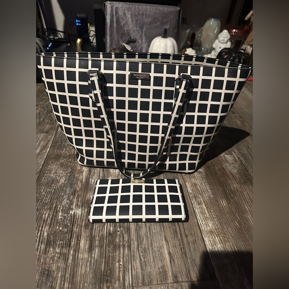kate spade Handbags - Kate Spade New York Dally Checkered Shoulder Bag & Wallet